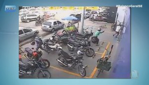 Imagens do latrocínio no interior de uma agência bancária são divulgadas