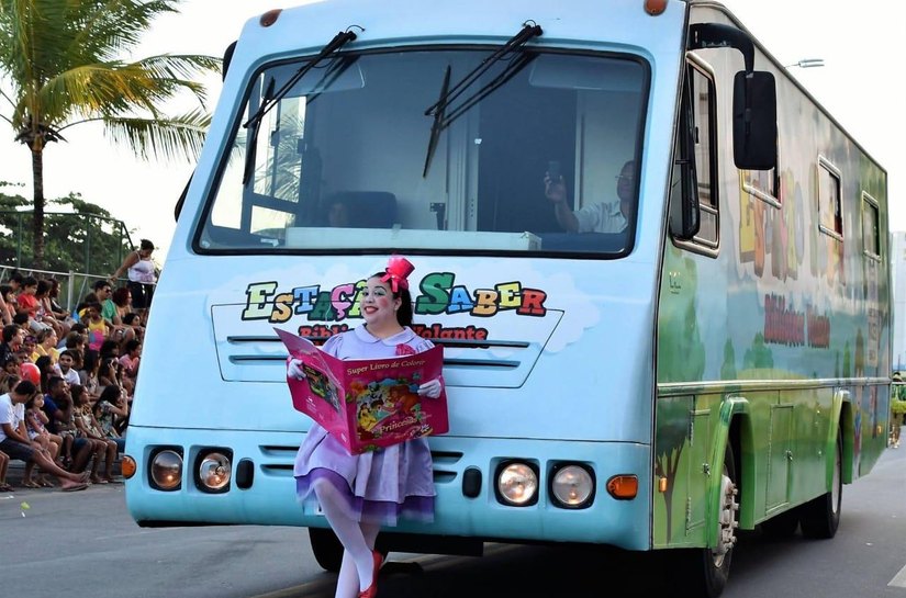 Persistência e propósito: servidoras públicas encantam escolas municipais com superação e contação de história