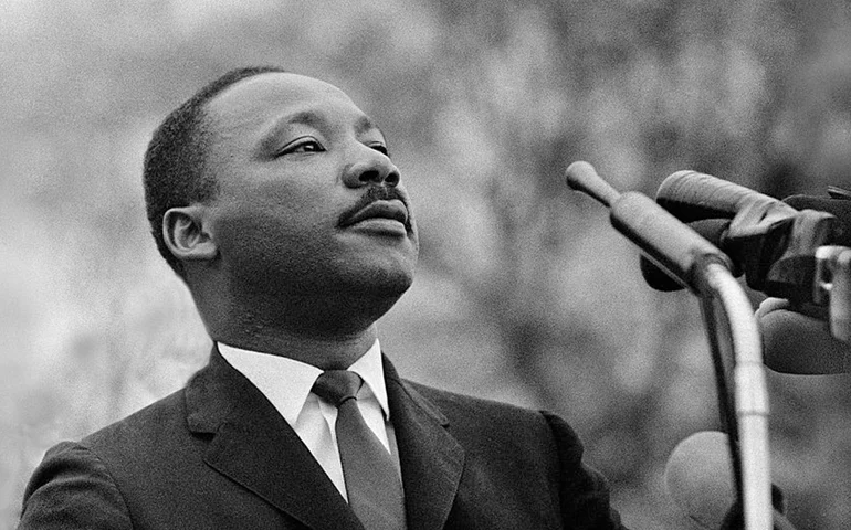 Milhares se reúnem em Washington em celebração a Martin Luther King