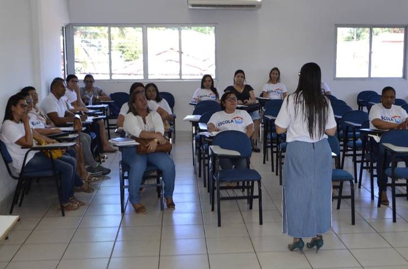 Educação de Coruripe realiza formação para Articuladores de Ensino