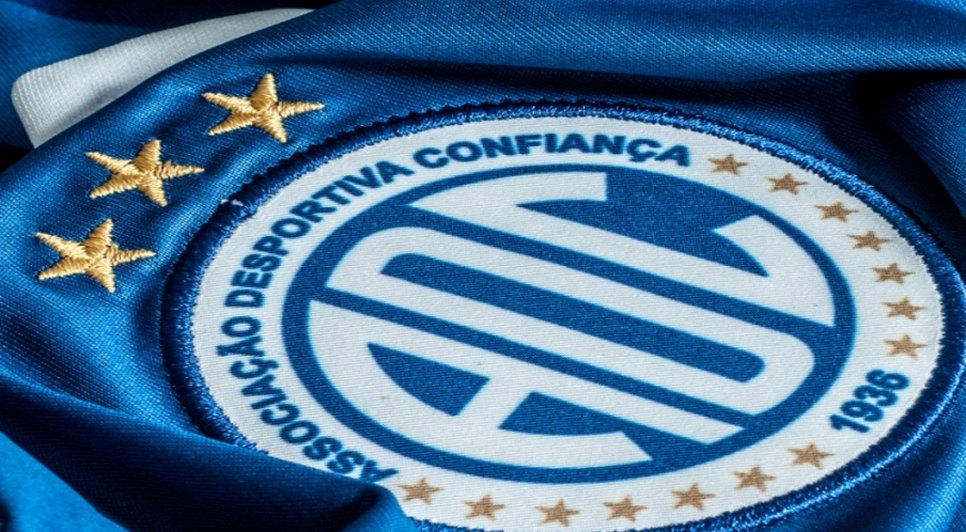 Camisa do confiança