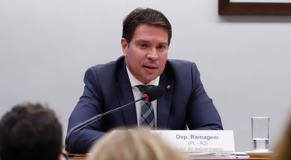 Foragido, Ramagem desembarcou nos EUA em setembro do ano passado