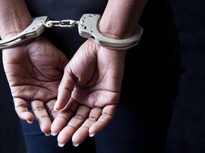 Polícia Civil prende em flagrante homem por descumprimento de medida protetiva em Poço das Trincheiras