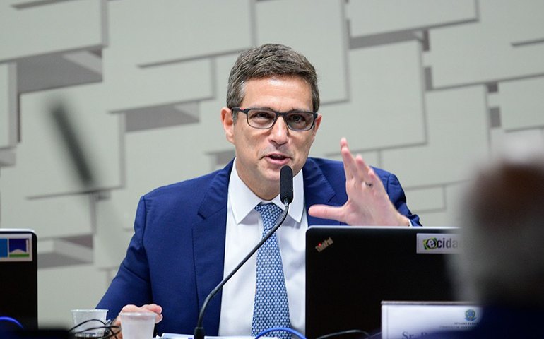 Trajetória do hiato do produto 'conversa' com projeções do BC, diz Campos Neto