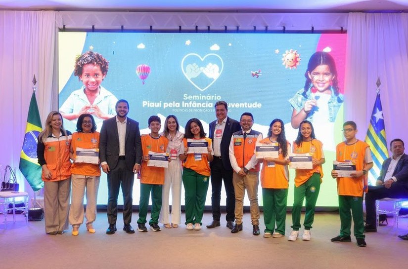 Defesa Civil na Escola forma jovens multiplicadores da cultura de prevenção