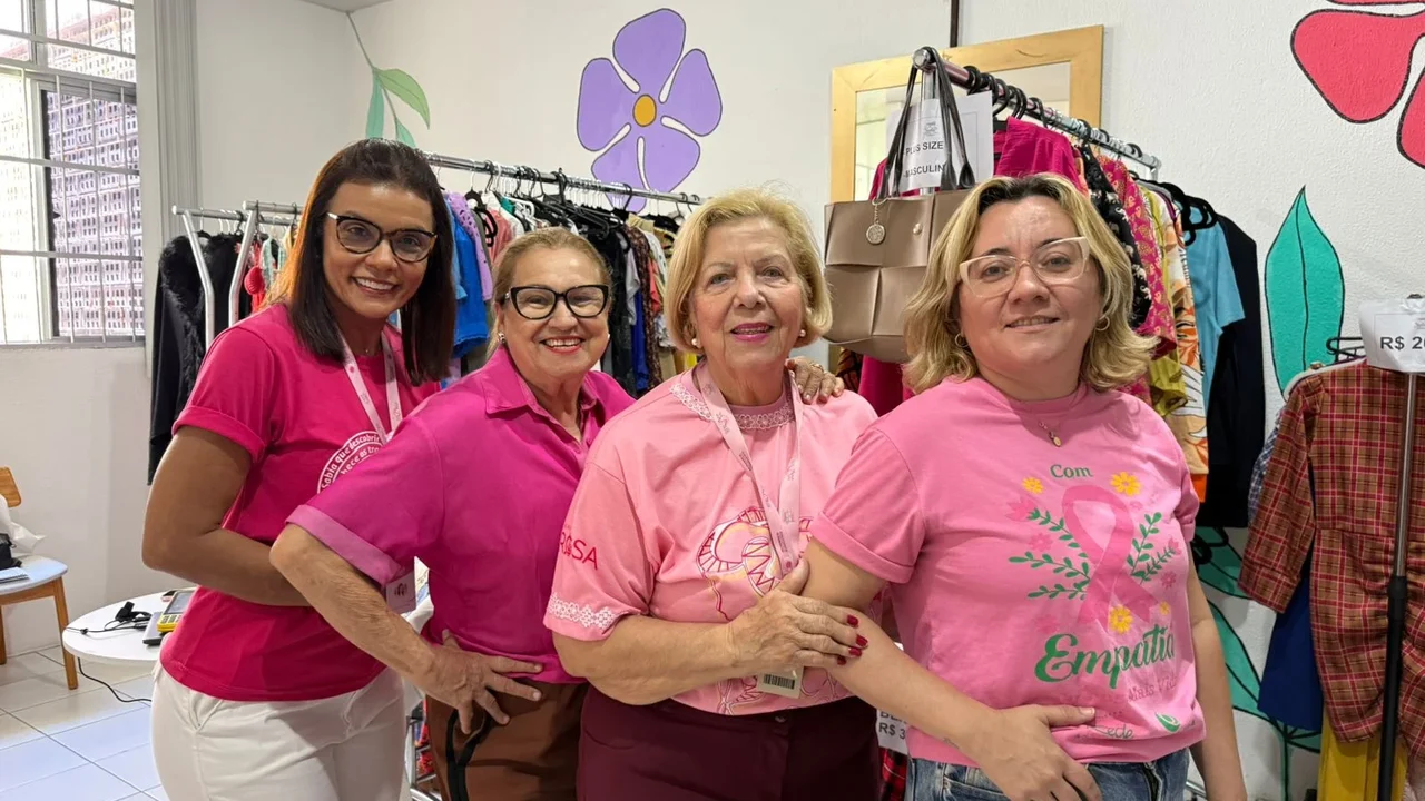 Brechó da rede feminina tem looks para final de ano num preço acessível