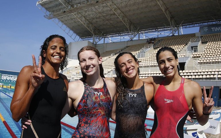 Brasil fica em 6º no revezamento misto 4x100m livre no Mundial de Esportes Aquáticos