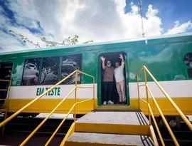 Ministro dos Transportes acompanha teste operacional do VLT de Arapiraca, em Alagoas