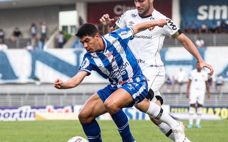 CSA domina duelo com o Sport e desencanta na Série B com gol de Lourenço no fim