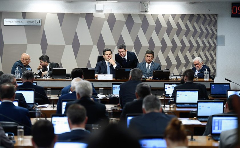 CCJ aprova natureza alimentar dos honorários advocatícios