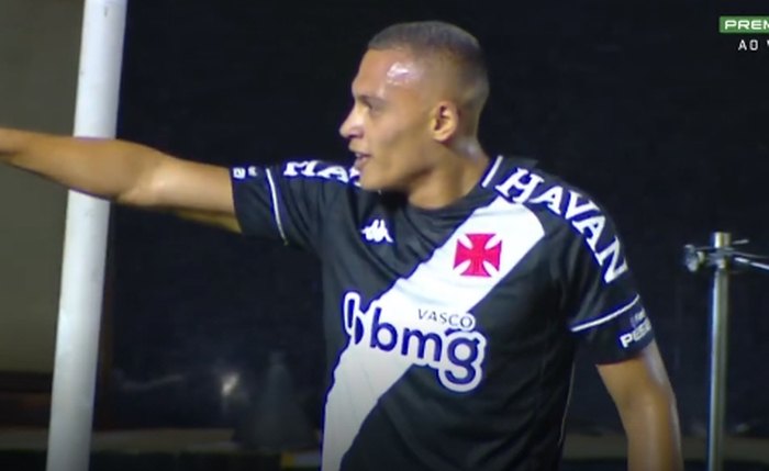 Vasco venceu o CRB por 3 a 0, em São Januário pela quinta rodada da Série B