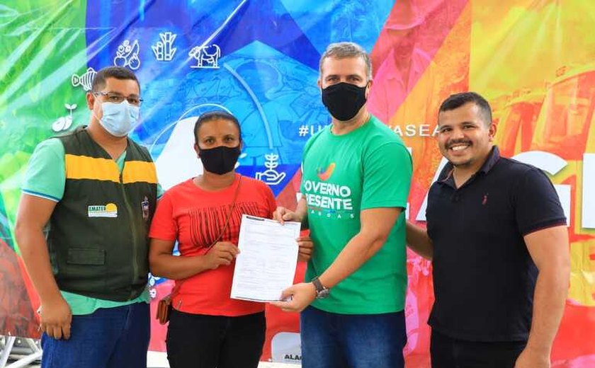 Girau do Ponciano recebe ações da Seagri-AL durante a 12ª edição do Governo Presente