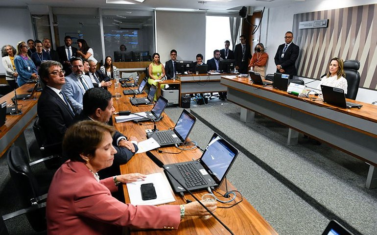 CRA analisa regularização de imóveis com déficit de reserva legal