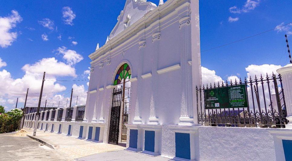 Dia dos Finados: cemitérios divulgam programação de missas em Aracaju