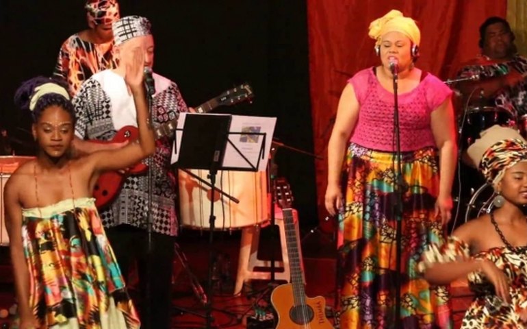 Grupo Thembá abre temporada 2017 do projeto Misa Acústico