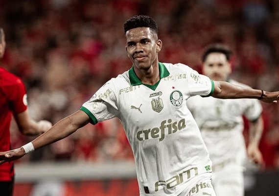 Estêvão garante honrar a camisa do Palmeiras no Mundial: 'Estarei ainda melhor em 2025'
