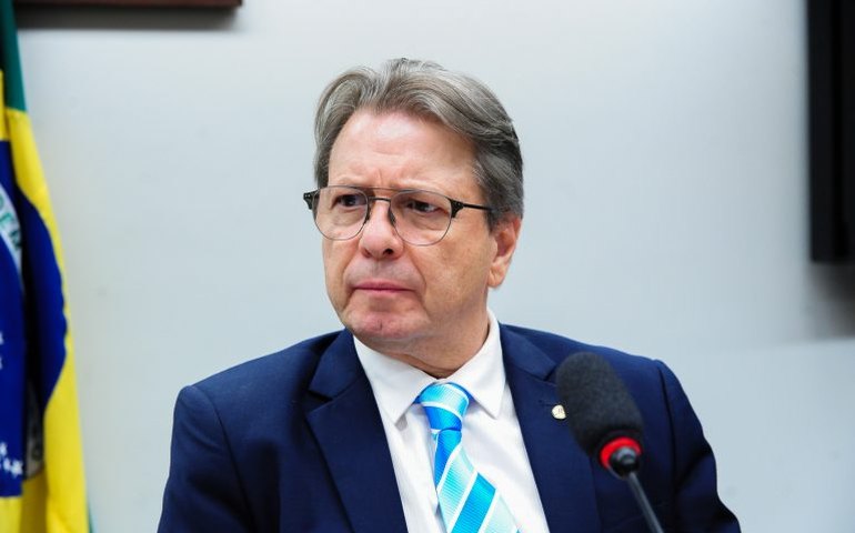 Comissão aprova projeto que obriga o Estado a quitar imóvel de policial aposentado por acidente de trabalho