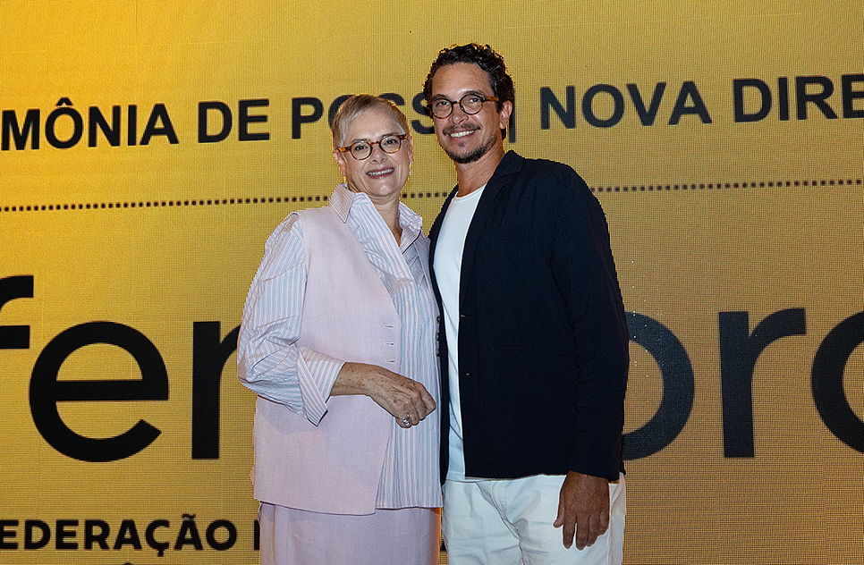 01 - Capa_Nova presidente da Fenapro, Ana Celina, e Rodrigo de Freitas, presidente do Sinapro-SE (1) / Foto: Nova presidente da Fenapro, Ana Celina, e Rodrigo de Freitas, presidente do Sinapro-SE