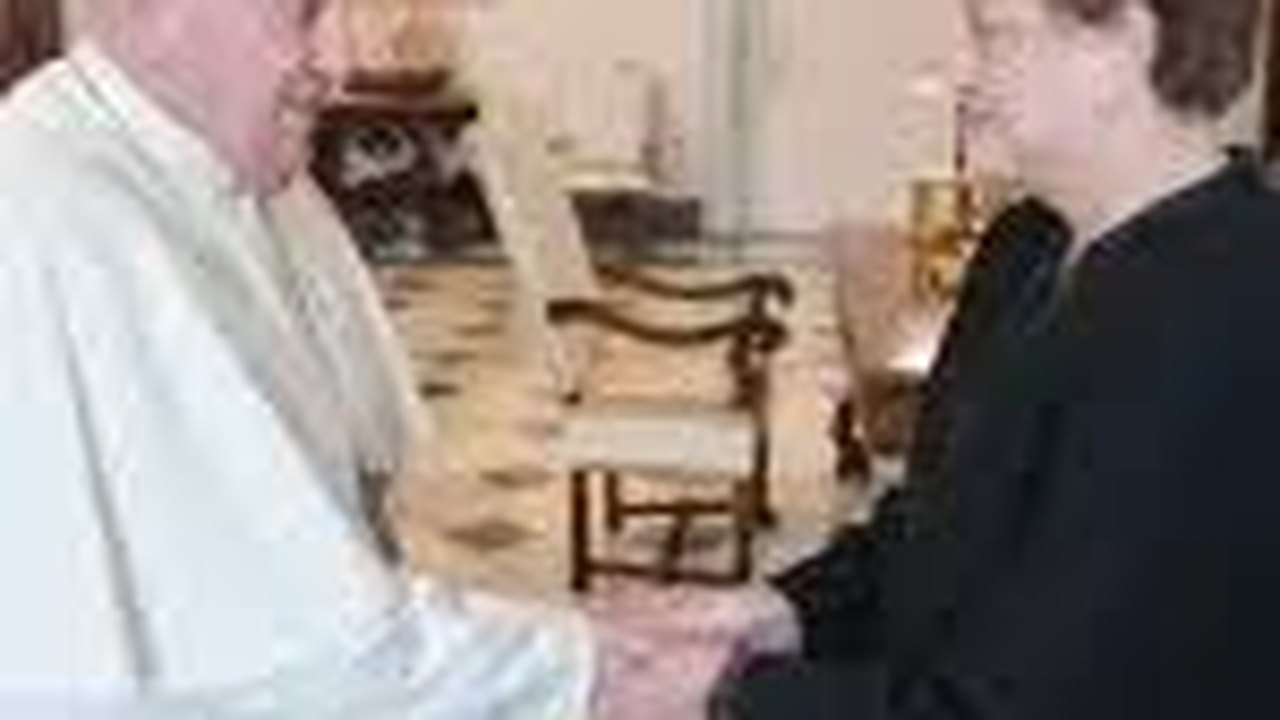 Dilma Rousseff visita Papa Francisco e fala sobre desigualdade e mudanças climáticas