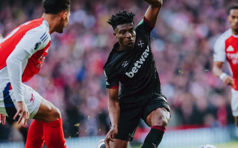 West Ham surpreende o Arsenal, encerra série invicta do adversário e favorece o líder Liverpool