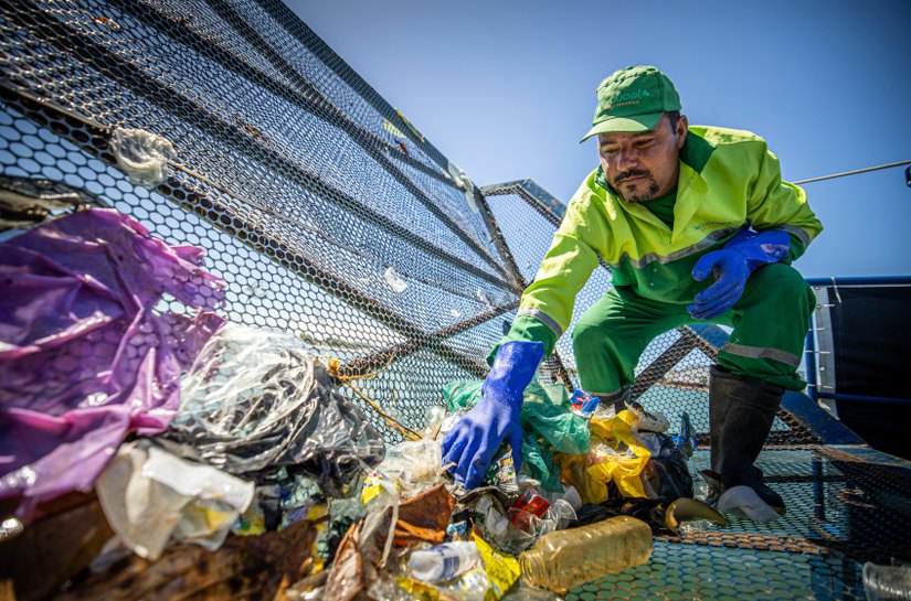 Ecoboats retiraram mais de 120 toneladas de entulhos da lagoa e das praias da capital