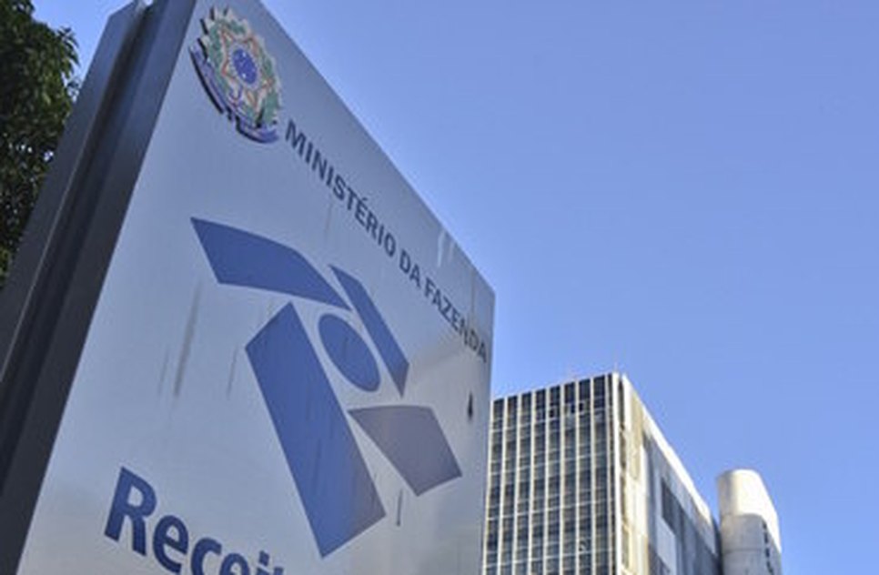 Simples Nacional: MEIs excluídos por pendências podem regularizar débitos até 31 de janeiro