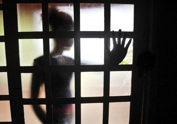 Tia descobre que pai estuprou menina no interior de Alagoas e polícia é acionada