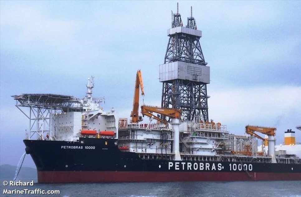 NAVIO DA PETROBRAS