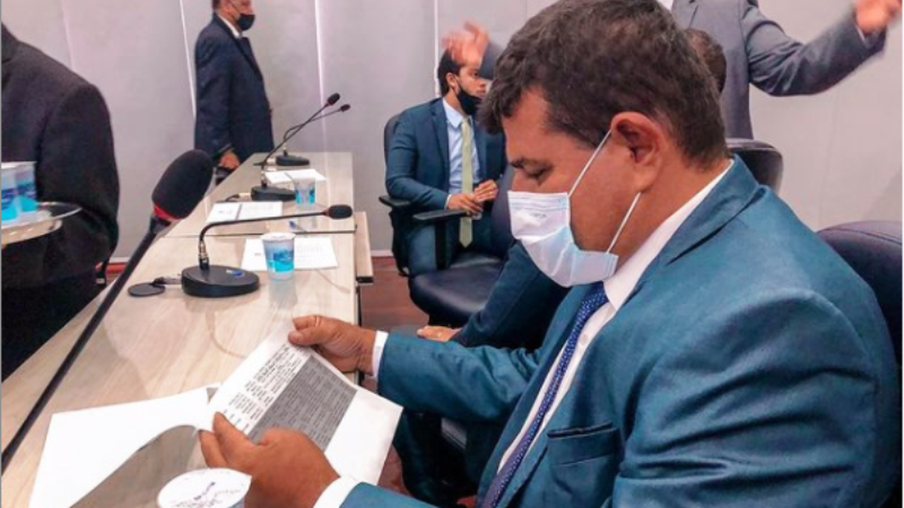 Vereador Aldo Loureiro solicita através de indicações melhorias para o bairro do Antares