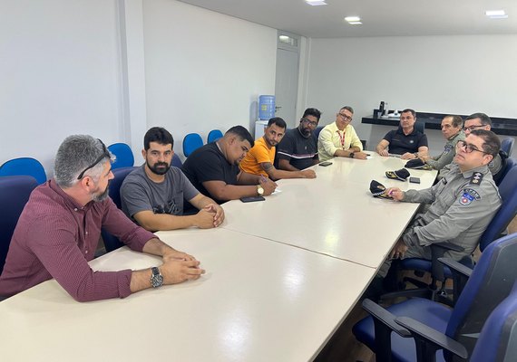 SSP debate ações de prevenção com representantes de motoristas por aplicativo de Maceió