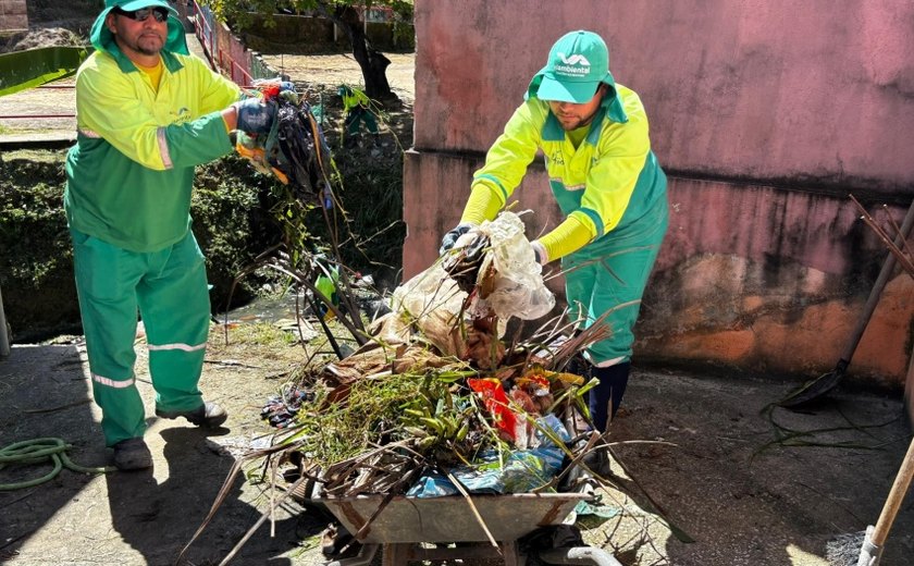 Maceió recolhe mais de 200 mil toneladas de lixo em 2025 e reforça combate ao descarte irregular