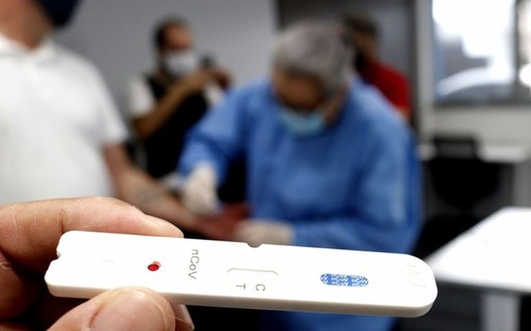 Testagem eficaz permite reabrir, diz pesquisa