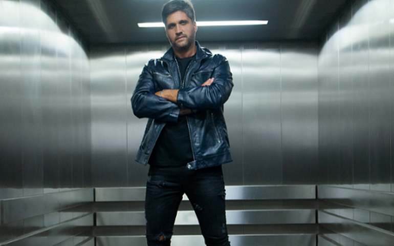 Leo Chaves apresenta novo EP do projeto “Retorno”