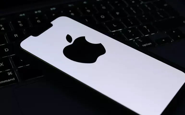 Itália abre investigação contra Apple por suposta violação em serviços de nuvem