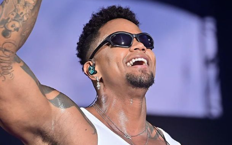 2º dia do Festival de Verão terá Leo Santana e Caetano Veloso com 'Transa'; saiba como assistir