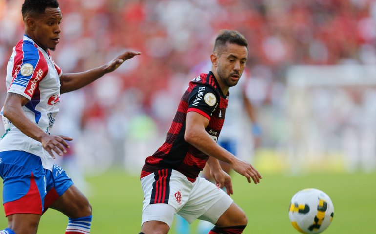 Fortaleza marca no fim contra o Flamengo e vence a primeira no Brasileirão