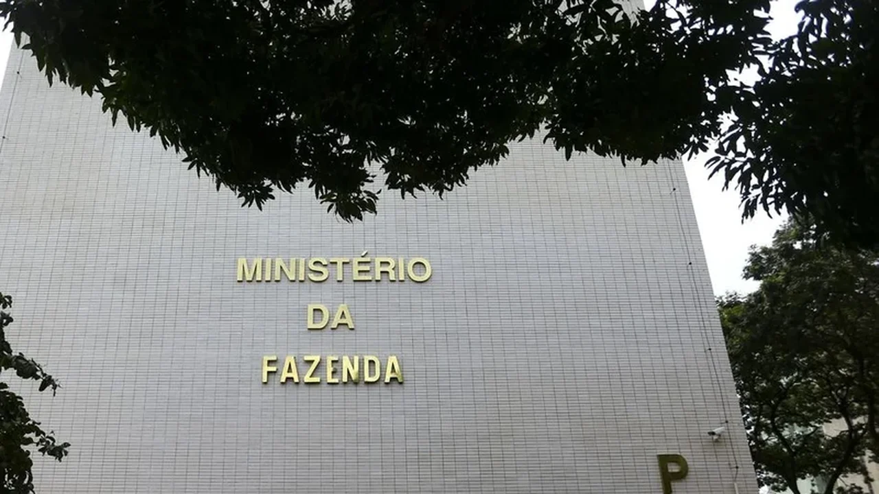 Projeto de regulação econômica dos mercados digitais é consenso entre esquerda e direita, diz secretário da Fazenda