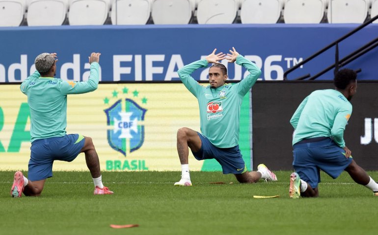 Seleção Brasileira pode garantir vaga para Copa do Mundo nesta terça