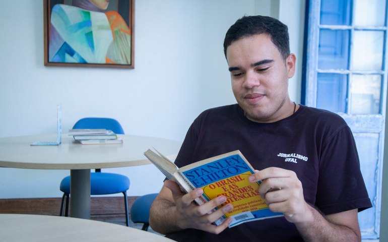 Secult convoca para reunião pública de Elaboração do Plano Estadual do Livro e Leitura