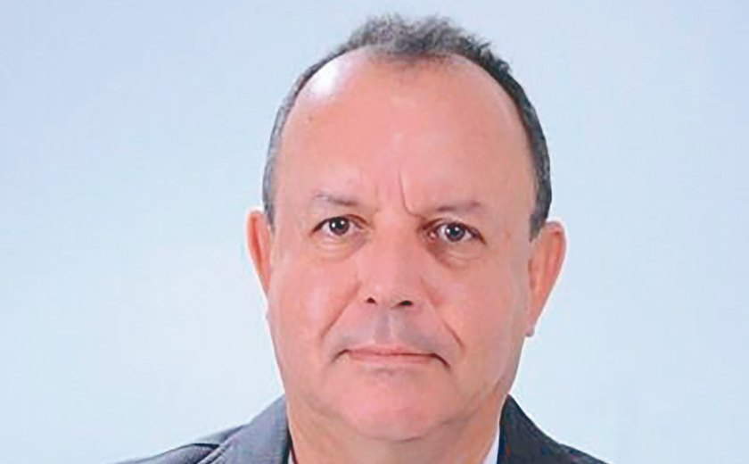 Analista político Marcelo Bastos comenta duelo entre Alfredo e JHC