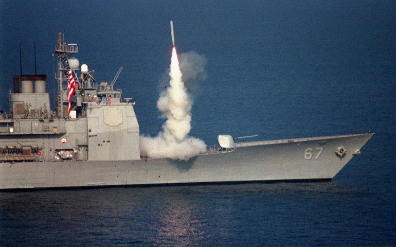 EUA e Reino Unido bombardeiam o Iêmen após semanas de ataques no Mar Vermelho