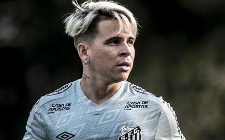 Soteldo treina forte no Santos para estar à disposição na estreia do Paulistão