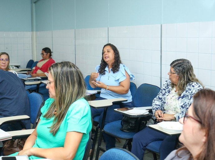 Secretaria de Educação de Maceió promove reuniões com diretores de unidades escolares