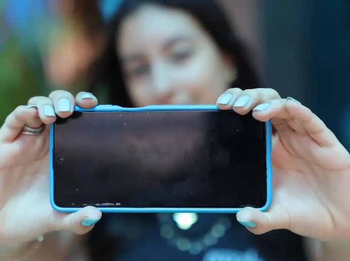 Celular Seguro começa a emitir alerta de bloqueio de aparelhos