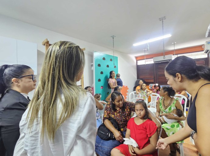 Saúde realiza ações de saúde bucal para crianças com Síndrome de Down