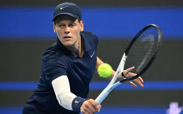 Sinner bate Cilic em 1ª partida após perder liderança de ranking