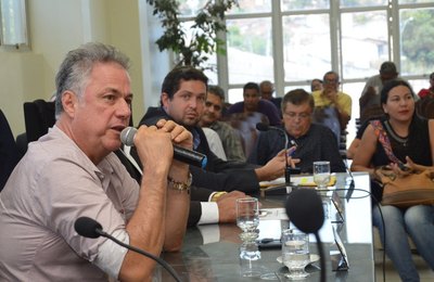 Prefeito Joaquim Beltrão participa de Audiência Pública na Câmara de Coruripe