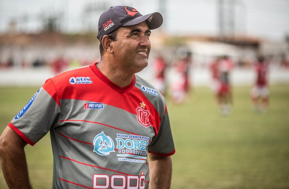 Ex-tecnico Elenilson Silva do Dorense / Foto: Filippe Araujo