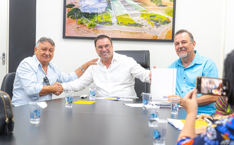 Centro de Convenções: prefeito Luciano confirma 24ª Fesuper em Arapiraca