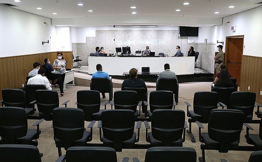 CNJ e Uber assinam acordo para combater violência contra mulheres